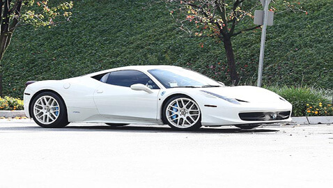 justin-bieber-ferrari
